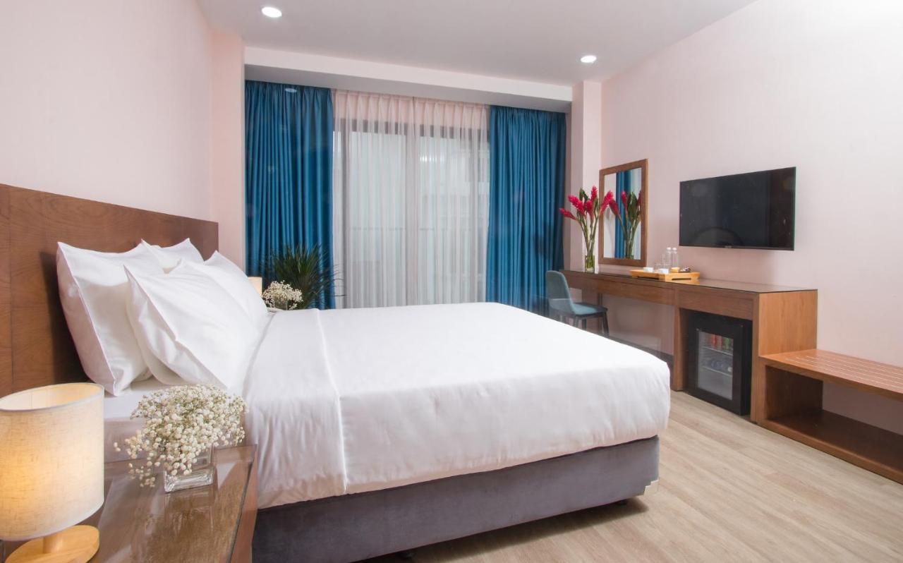 Piano Hotel مدينة هوشي منه المظهر الخارجي الصورة