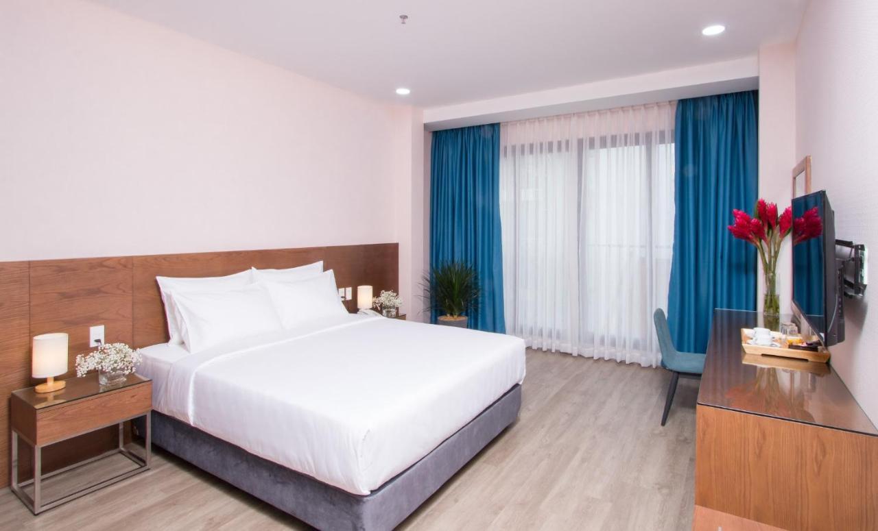 Piano Hotel مدينة هوشي منه المظهر الخارجي الصورة