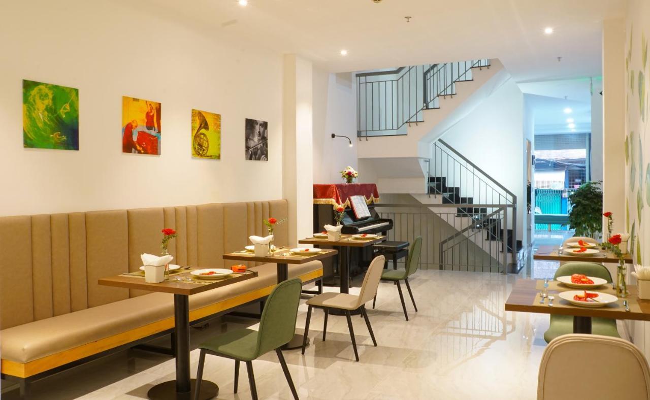 Piano Hotel مدينة هوشي منه المظهر الخارجي الصورة